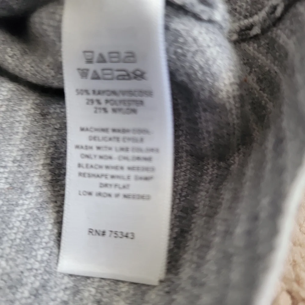 2/$20 Cynthia Rowley Striped Mick Neck Sweater S - Picture 11 of 13